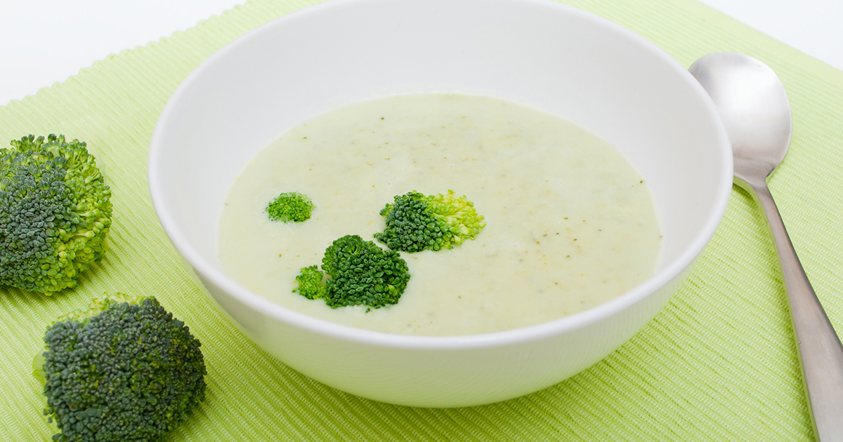 Veckans recept: Broccolisoppa. En god och värmande rätt med kort tillagningstid.