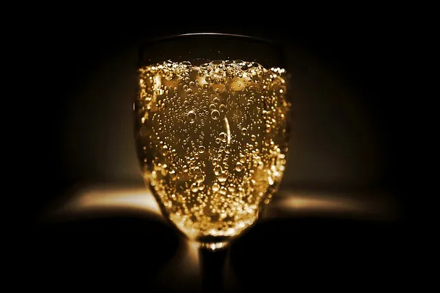 Bubbla till avslagen champagne